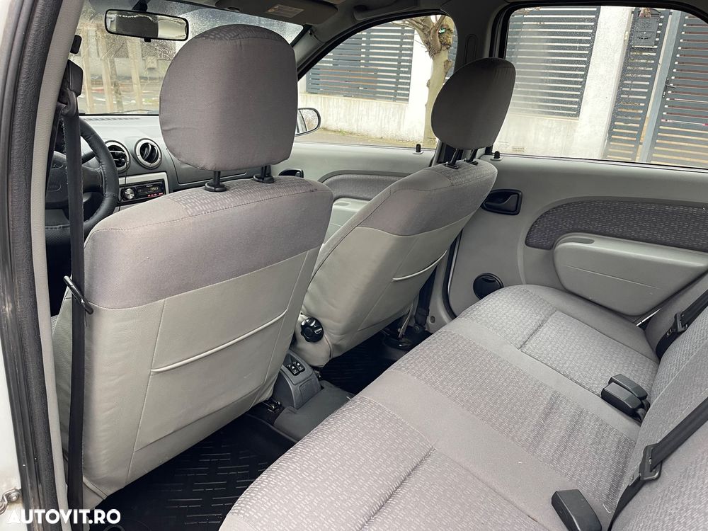 Dacia Logan - 13