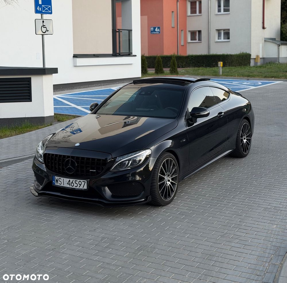Mercedes-Benz Klasa C AMG 43 4-Matic - 1