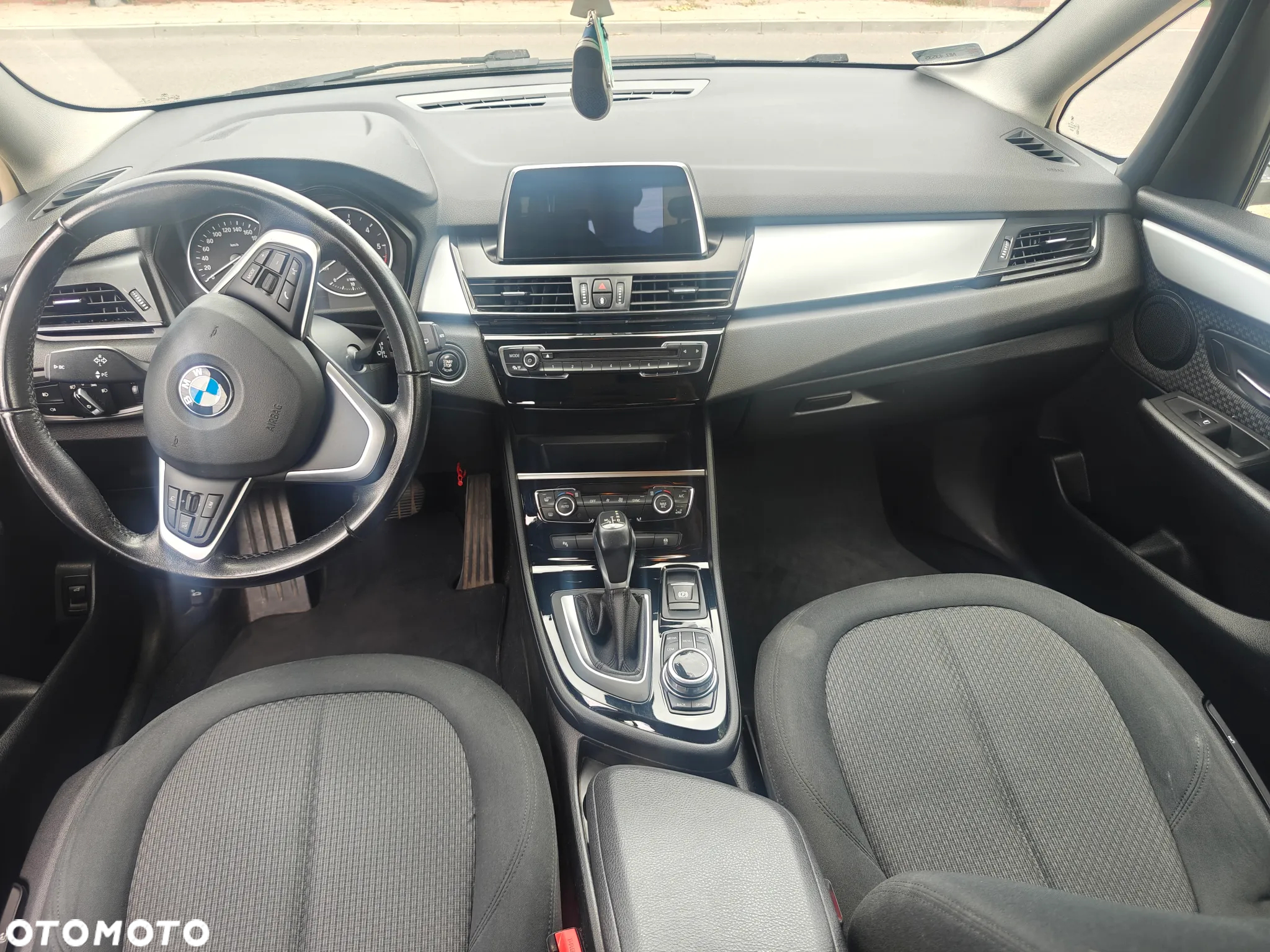 BMW Seria 2 216d Gran Tourer - 6