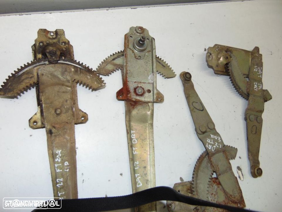 Datsun 1200 elevadores dos vidros - 2