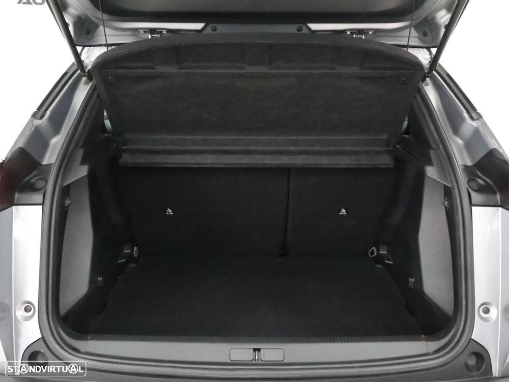 Peugeot 2008 1.5 BlueHDi GT - 6