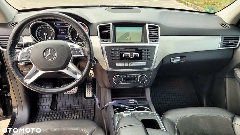 Mercedes-Benz ML 350 BlueTEC 4MATIC 7G-TRONIC Edition 1 - 15