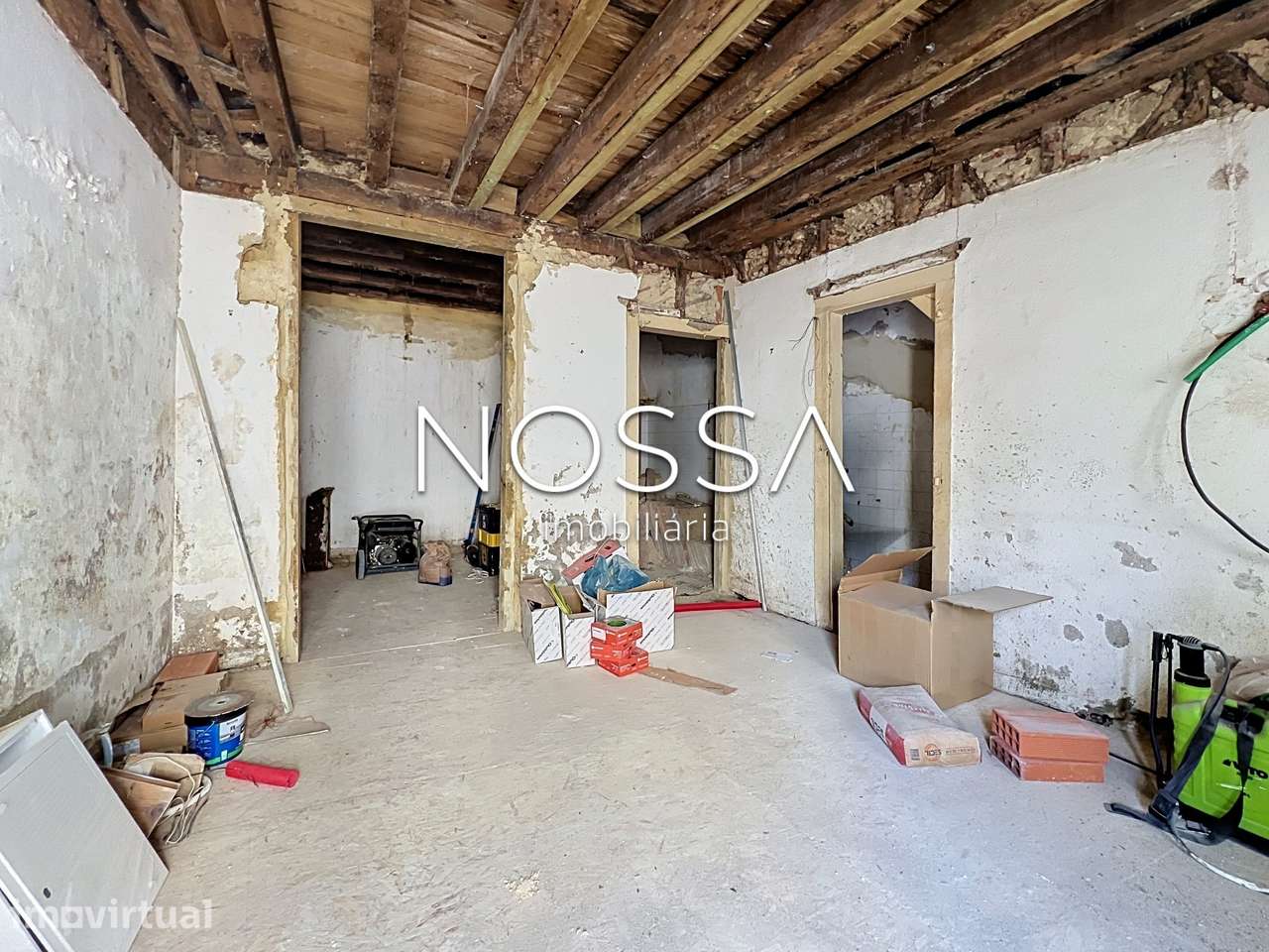 T1 para Remodelação Total | Rua do Mirante – São Vicente, Lisboa - Grande imagem: 4/31