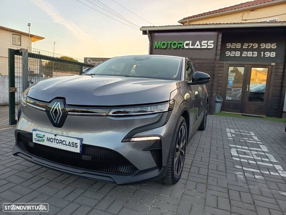 Renault Mégane E-Tech 2022 photo 4