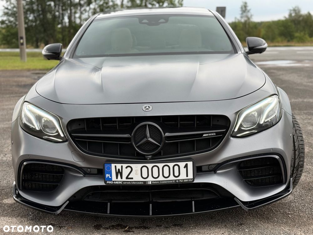 Mercedes-Benz Klasa E AMG 63 S 4Matic AMG Speedshift 9G-MCT Edition 1 - 26