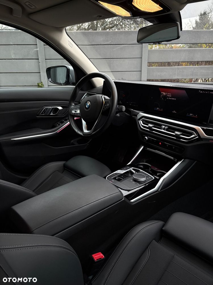 BMW Seria 3 318i Sport Line - 10