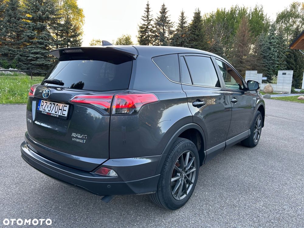 Toyota RAV4 Hybrid Premium 4x2 - 5