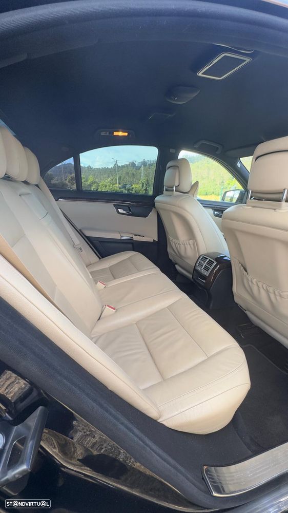 Mercedes-Benz S 350 CDI DPF 7G-TRONIC BlueEFFICIENCY - 13