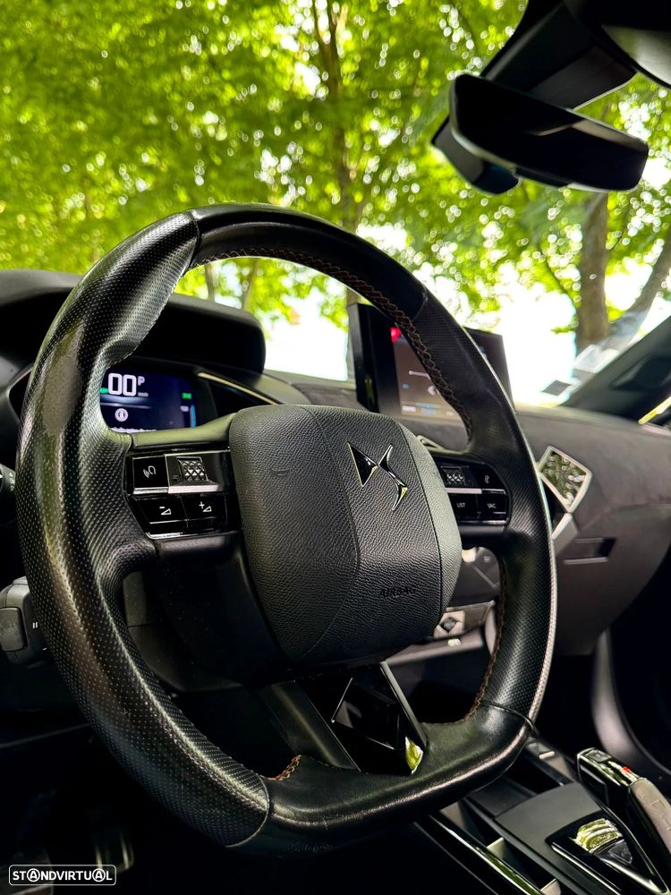 DS DS3 Crossback E-TENSE PERFORMANCE LINE - 10