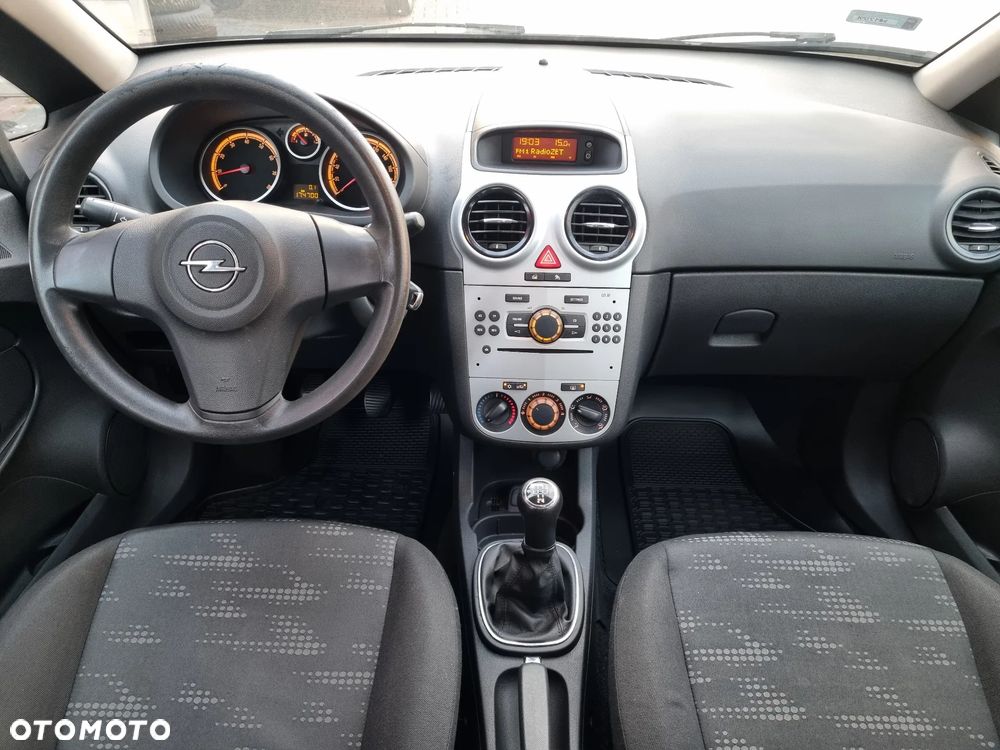 Opel Corsa 1.2 16V Enjoy - 12