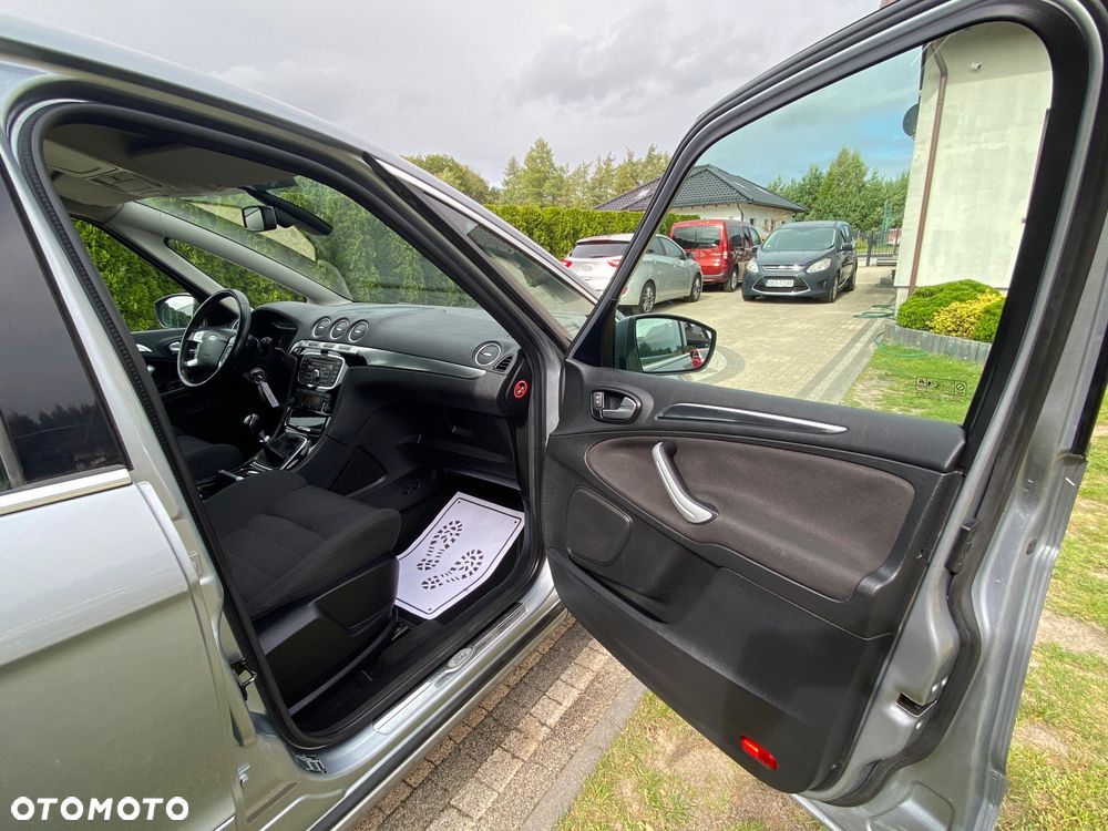 Ford S-Max 2.0 TDCi Titanium - 34