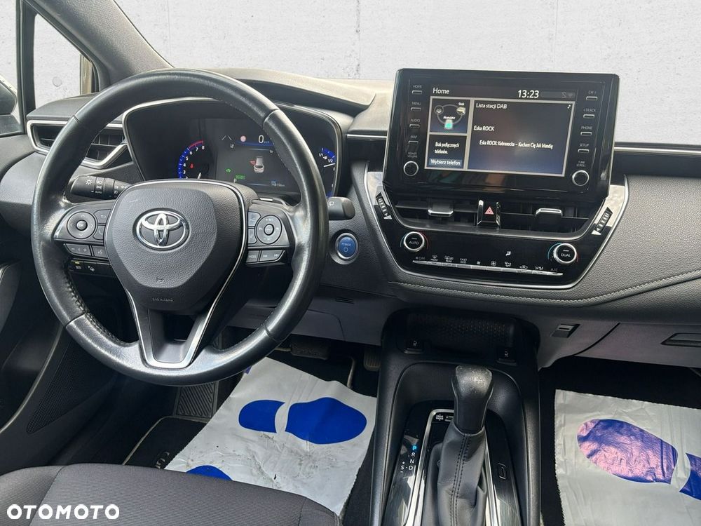 Toyota Corolla - 18