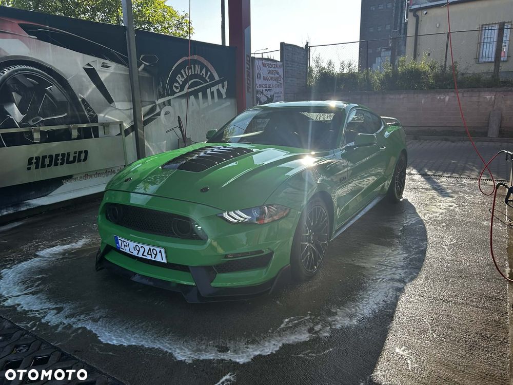 Ford Mustang - 21