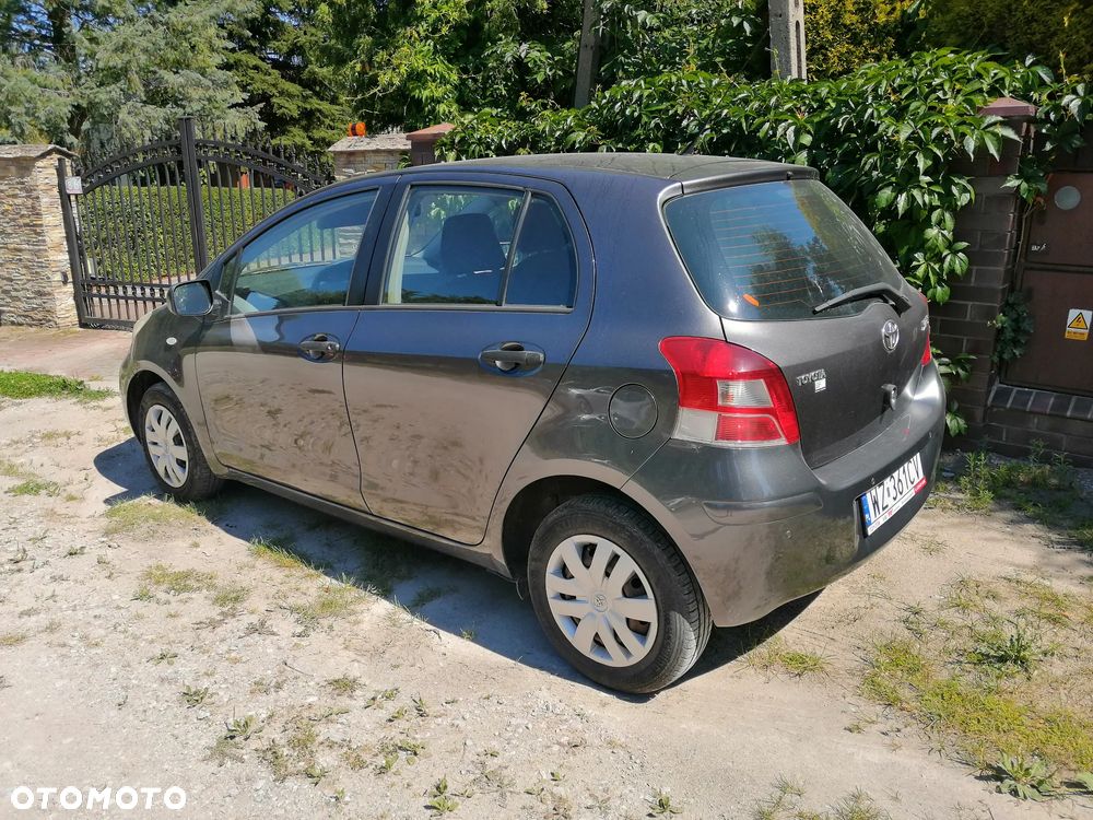 Toyota Yaris 1.0 Active - 5