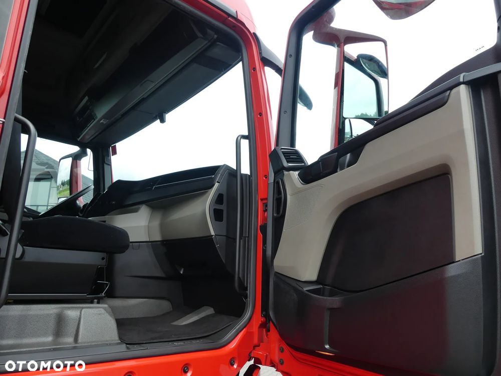 MAN TGX 18.510 / PEŁNY ADR / RETARDER / KLIMA POSTOJOWA / - 28