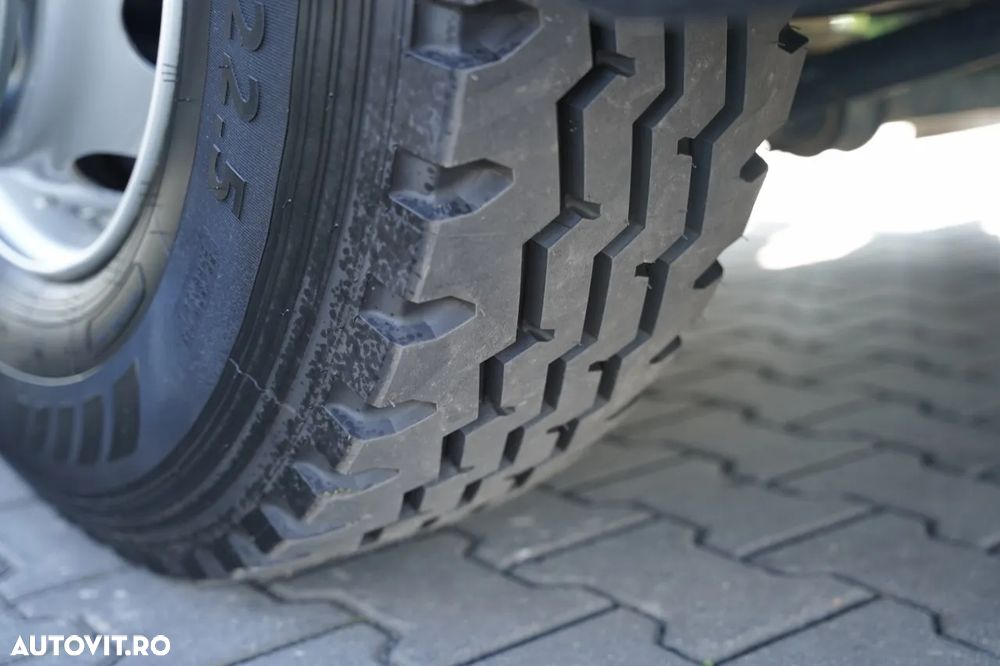 Iveco STRALIS 360 / 4x2 / BASCULANTĂ - 4,9 M / OBLON SPATE HIDRAULIC / ANVELOPE NOI (PROFIL 100%) / EURO 6 - 24
