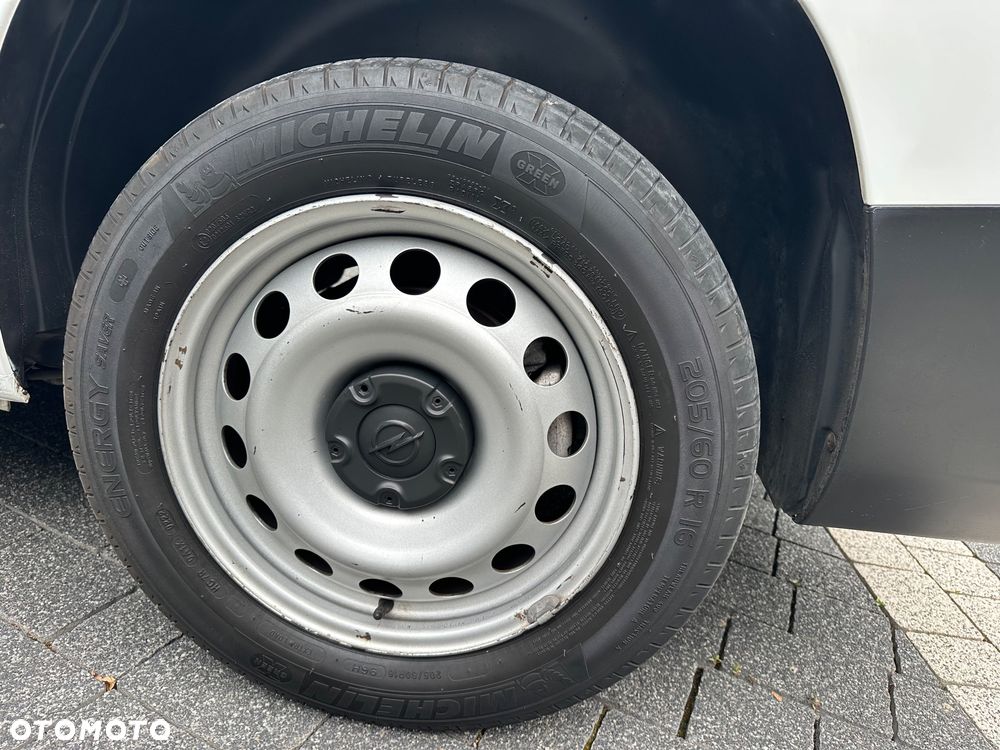 Opel Combo - 24