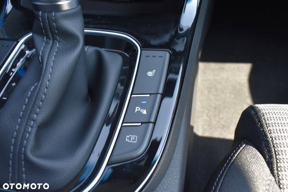 Hyundai i30 1.6 T-GDI Modern DCT - 20