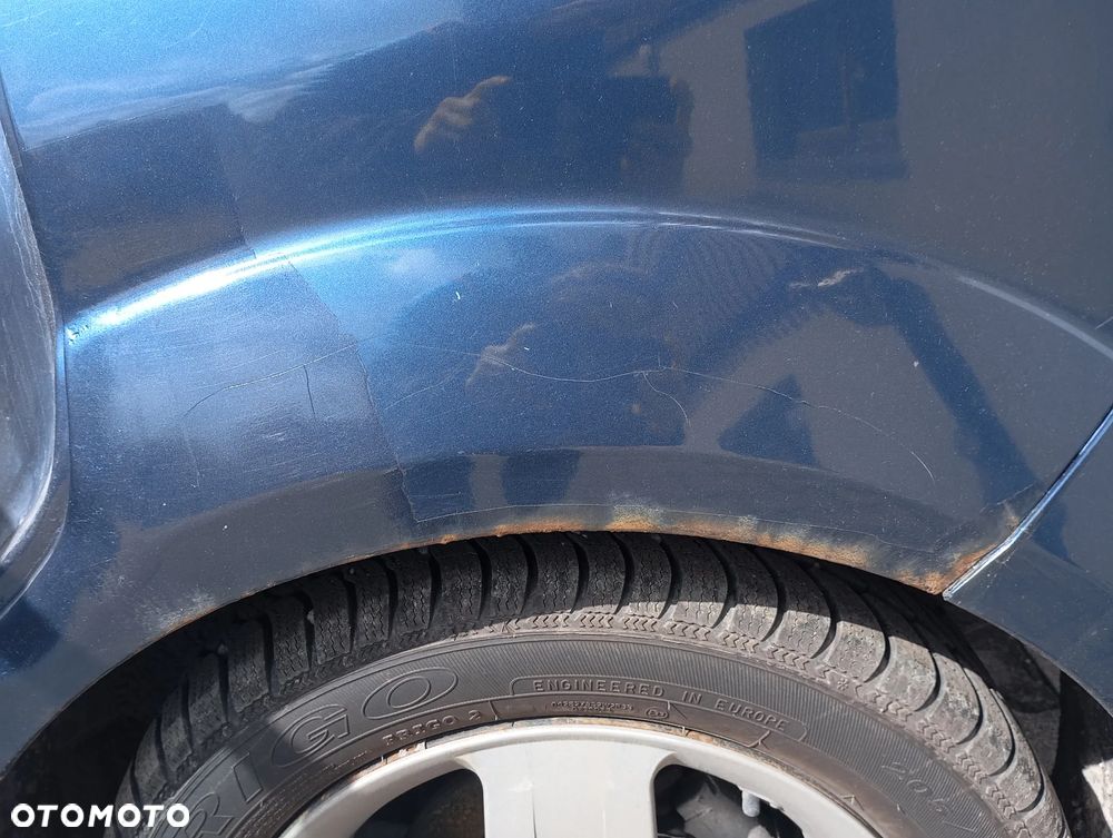 Ford Focus 1.6 Ambiente - 4