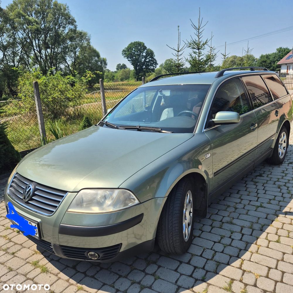 Volkswagen Passat 1.6 - 1