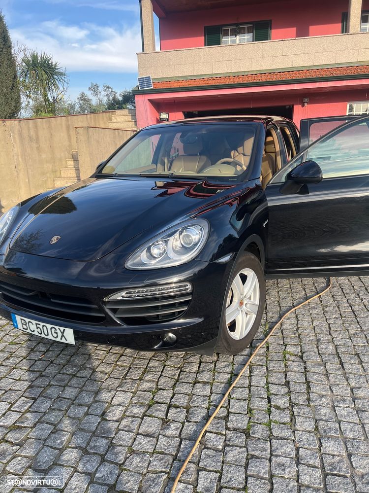 Porsche Cayenne S - 3