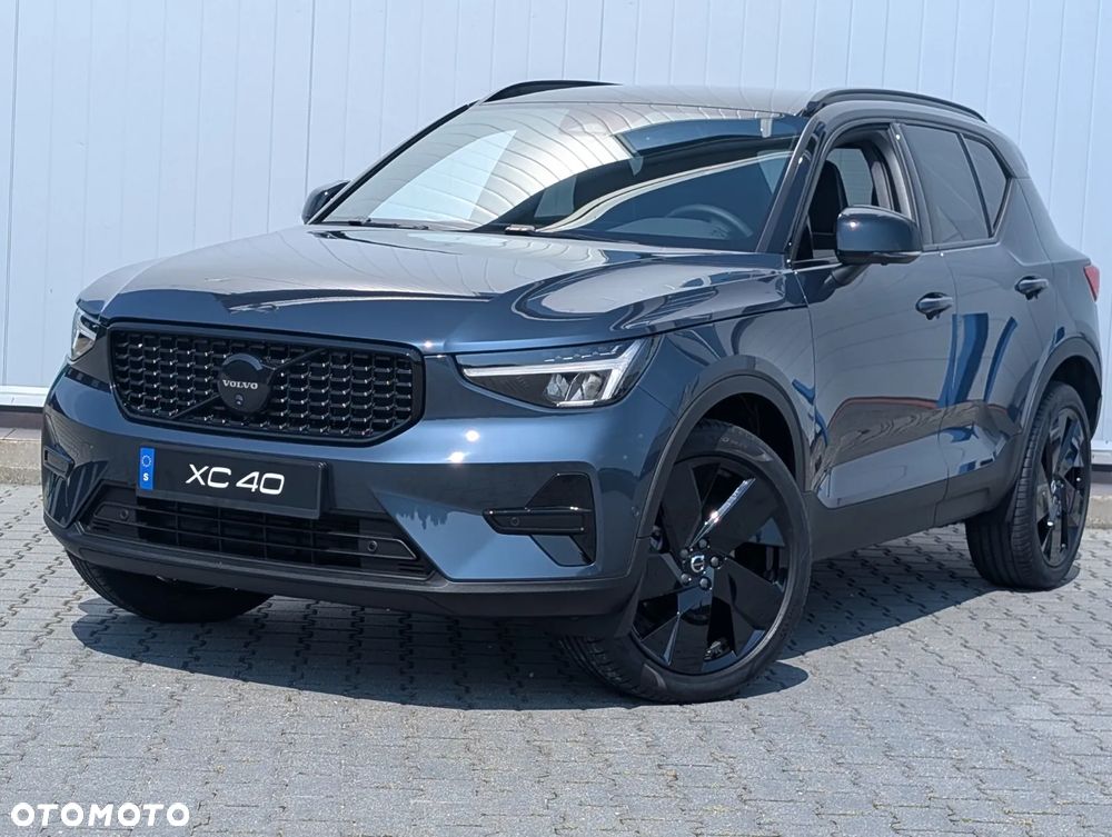 Volvo XC 40 B4 AWD Ultimate Dark - 12