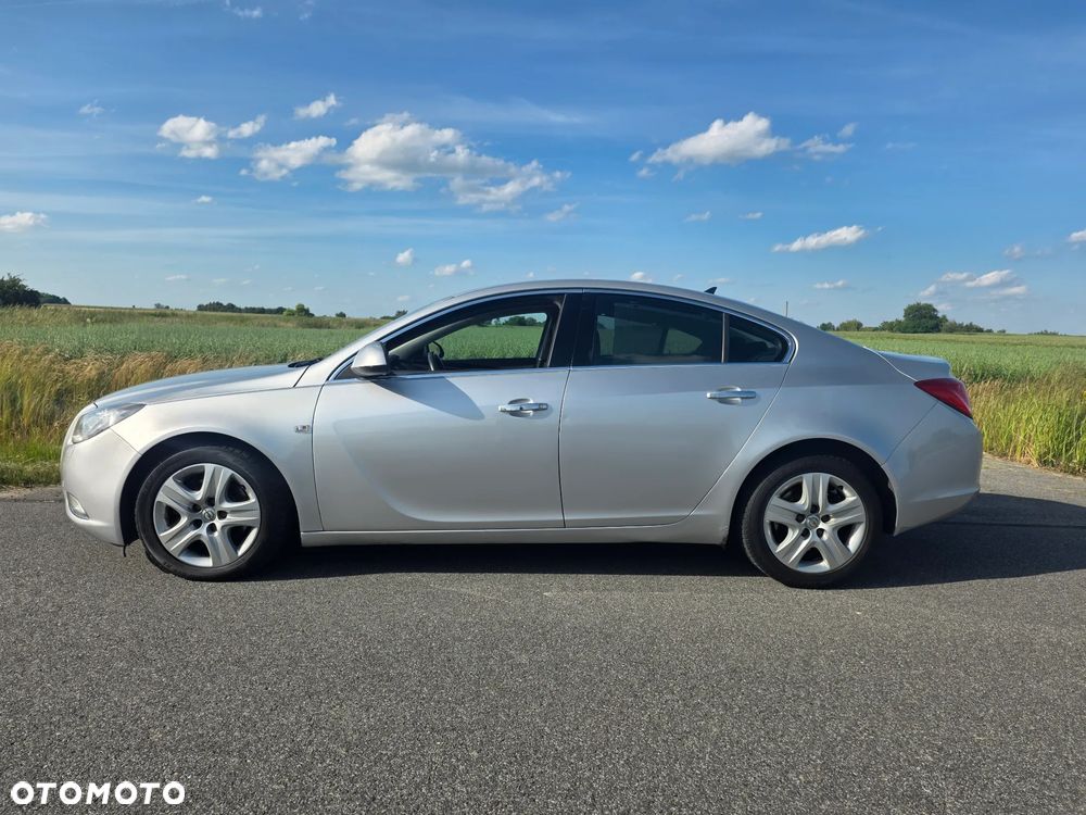 Opel Insignia 2.0 CDTI Cosmo - 3