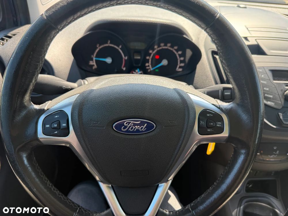 Ford Tourneo Courier 1.5 TDCi Trend - 22