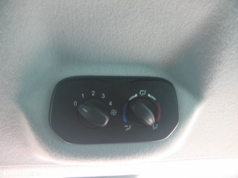 Ford RANSIT  CUSTOM , 9 Locuri  XL , L1 - H 1. AC FATA SPATE - 4