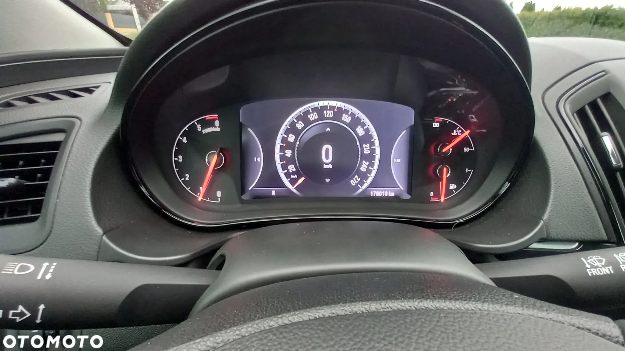 Opel Insignia - 31