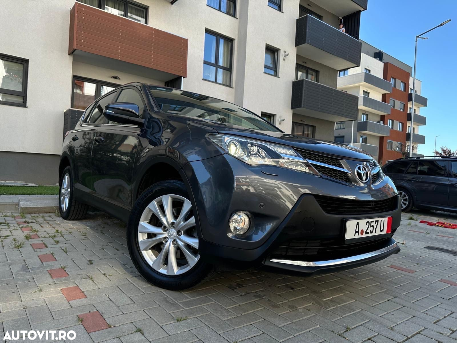 Toyota RAV4 2.0 D-4D 4WD Executive - 3