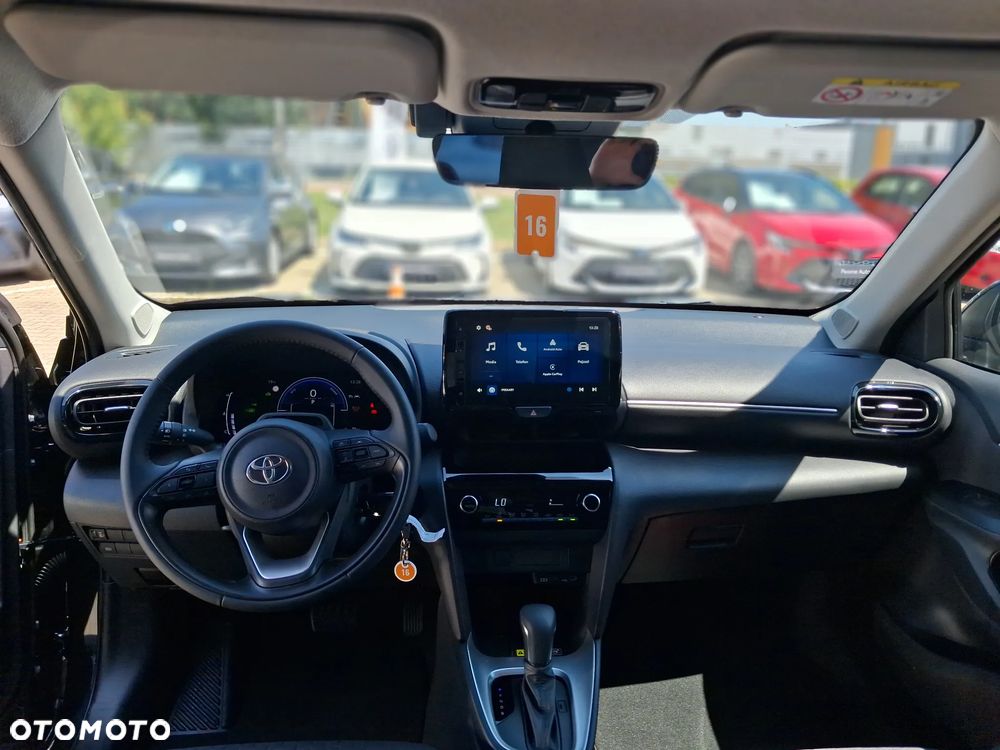 Toyota Yaris Cross Hybrid 1.5 Comfort - 21