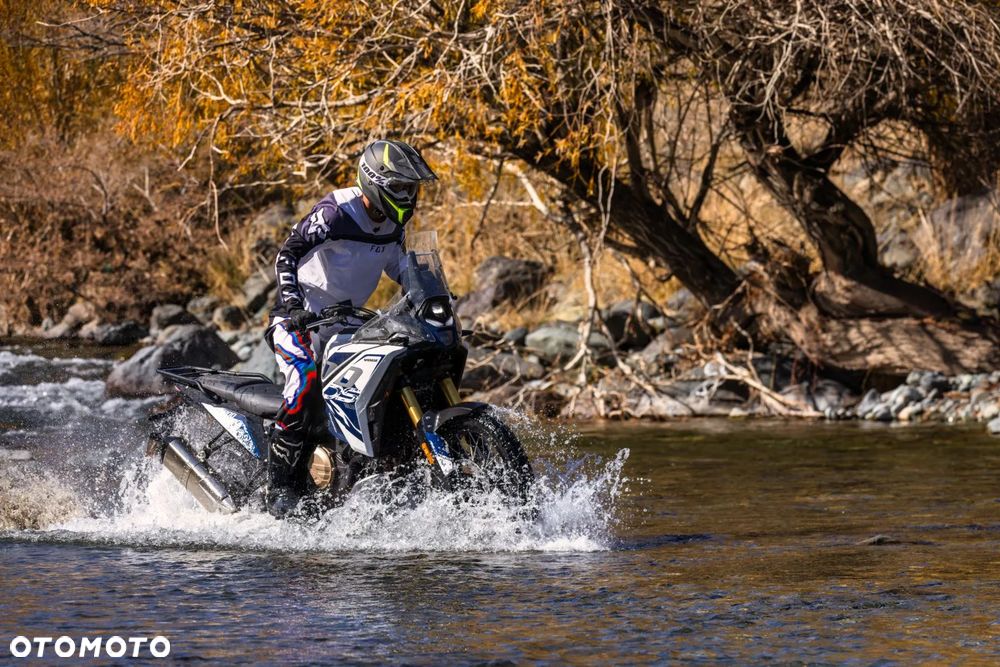 VOGE 800 Rally - 12