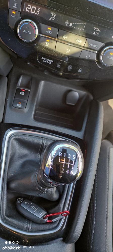 Nissan Qashqai - 26