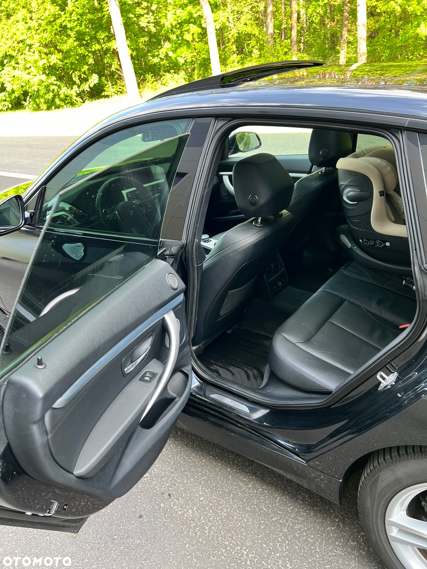 BMW Seria 3 328i Touring xDrive Sport Line - 18