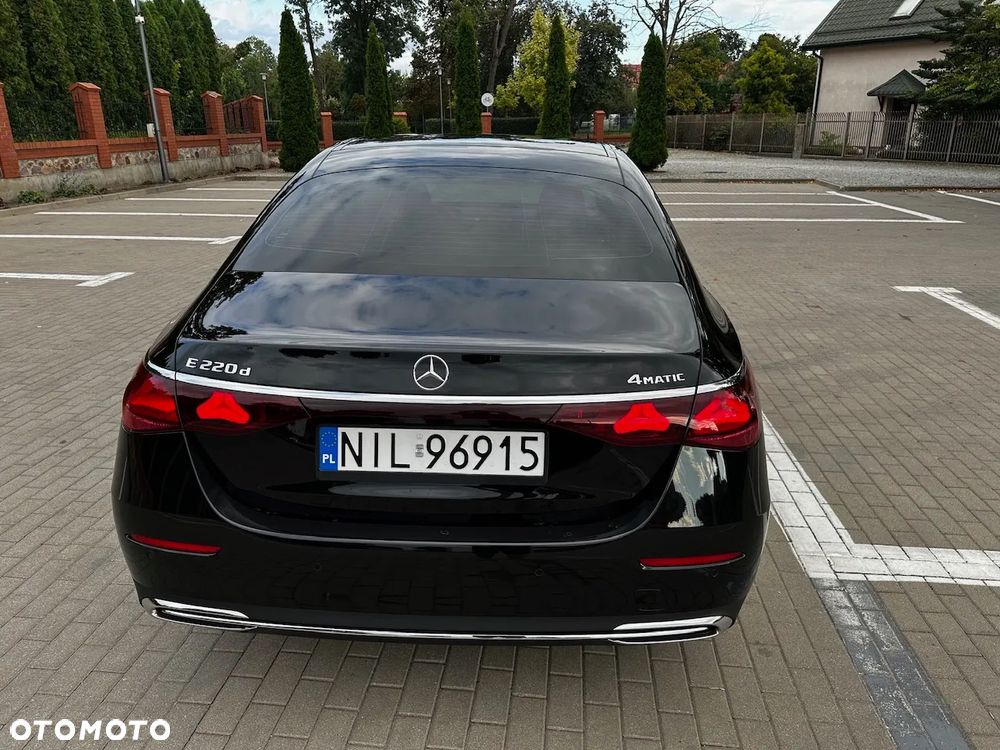 Mercedes-Benz Klasa E - 13