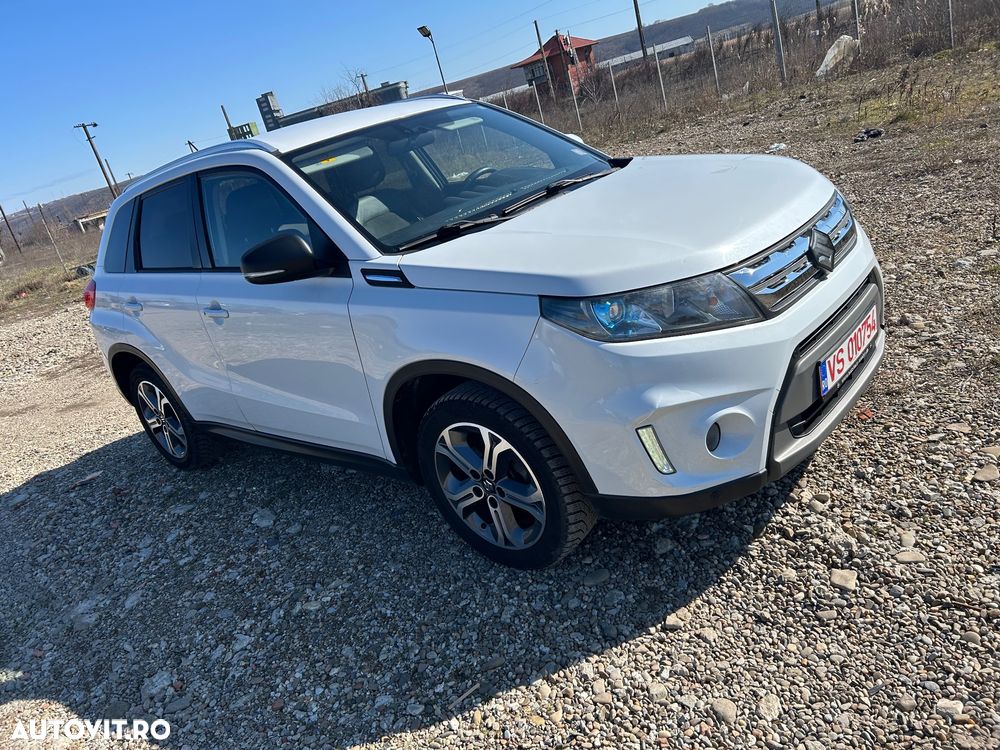 Suzuki Vitara 1.6 DDIS 4X4 Luxus Aut. - 38