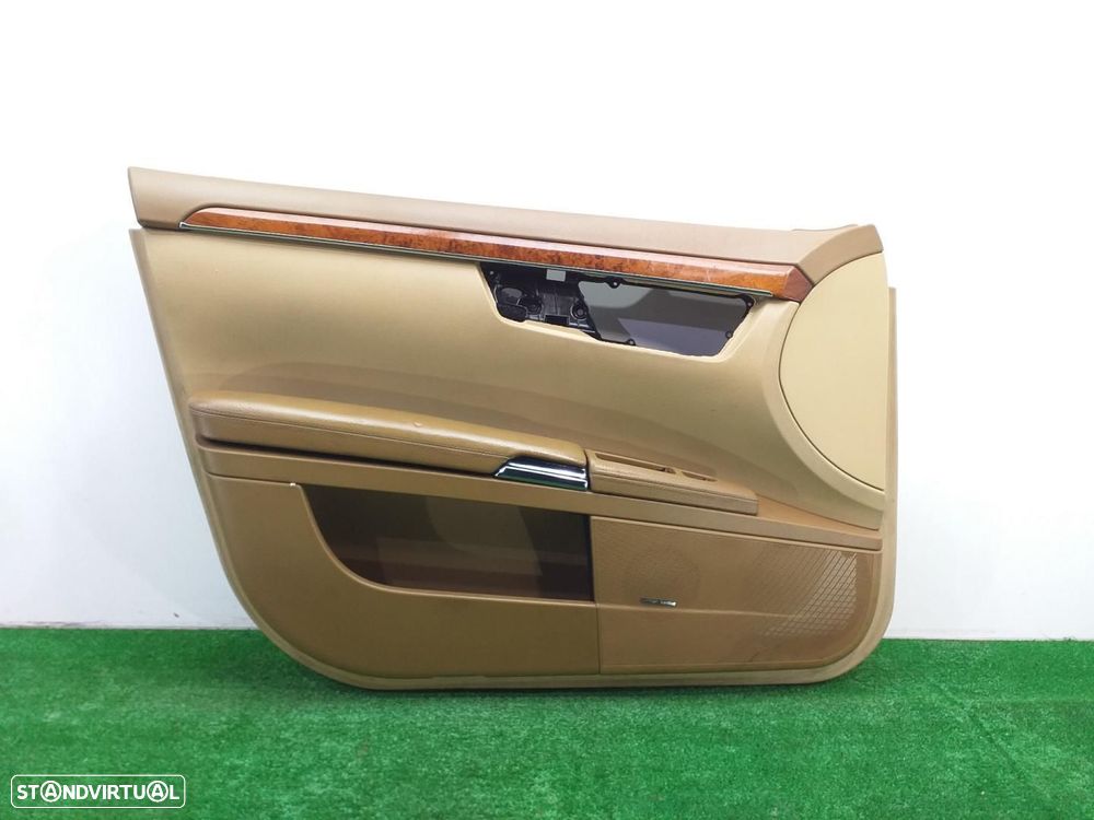 FORRA DA PORTA FRENTE ESQUERDA MERCEDES-BENZ CLASE - 1