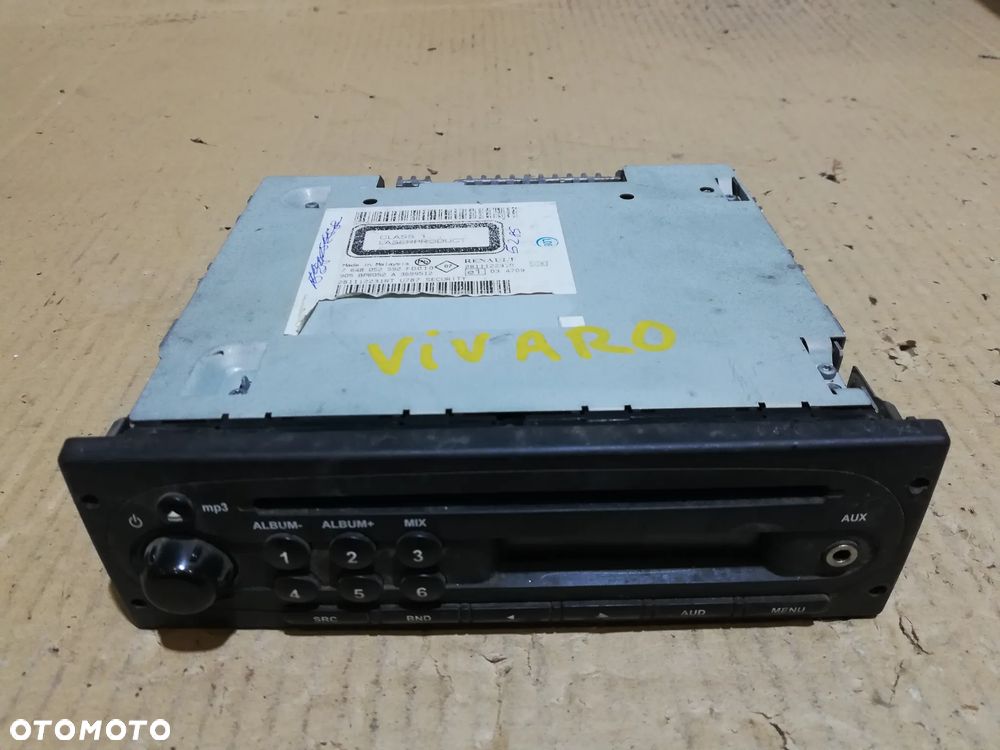 Stacja multimedialna Opel Vivaro 281112231R - 1
