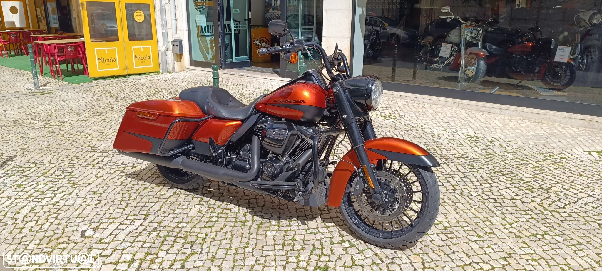 Harley-Davidson Tour ROAD KING SPECIAL - 10