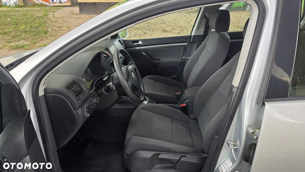 Volkswagen Golf V 2.0 FSI Comfortline DSG - 12