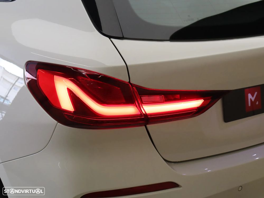 BMW 116 i Sport Line - 12