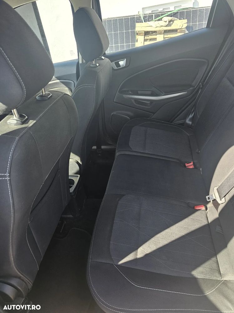 Ford EcoSport - 9