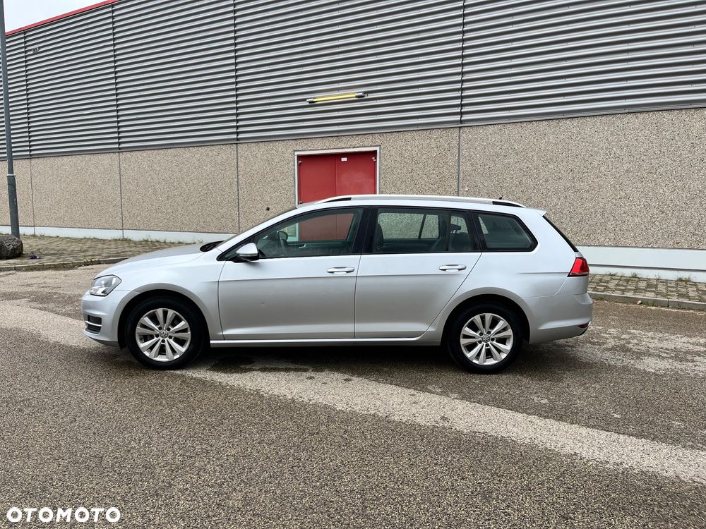 Volkswagen Golf Variant 1.6 TDI BlueMotion Technology DSG Trendline - 4