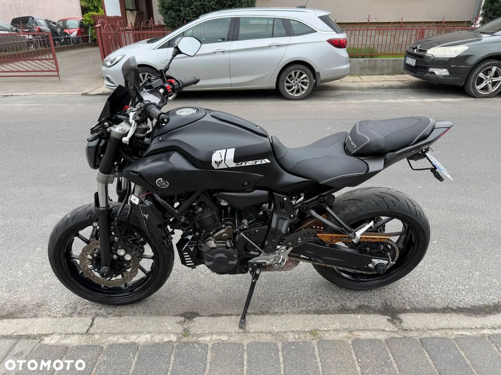Yamaha MT - 5