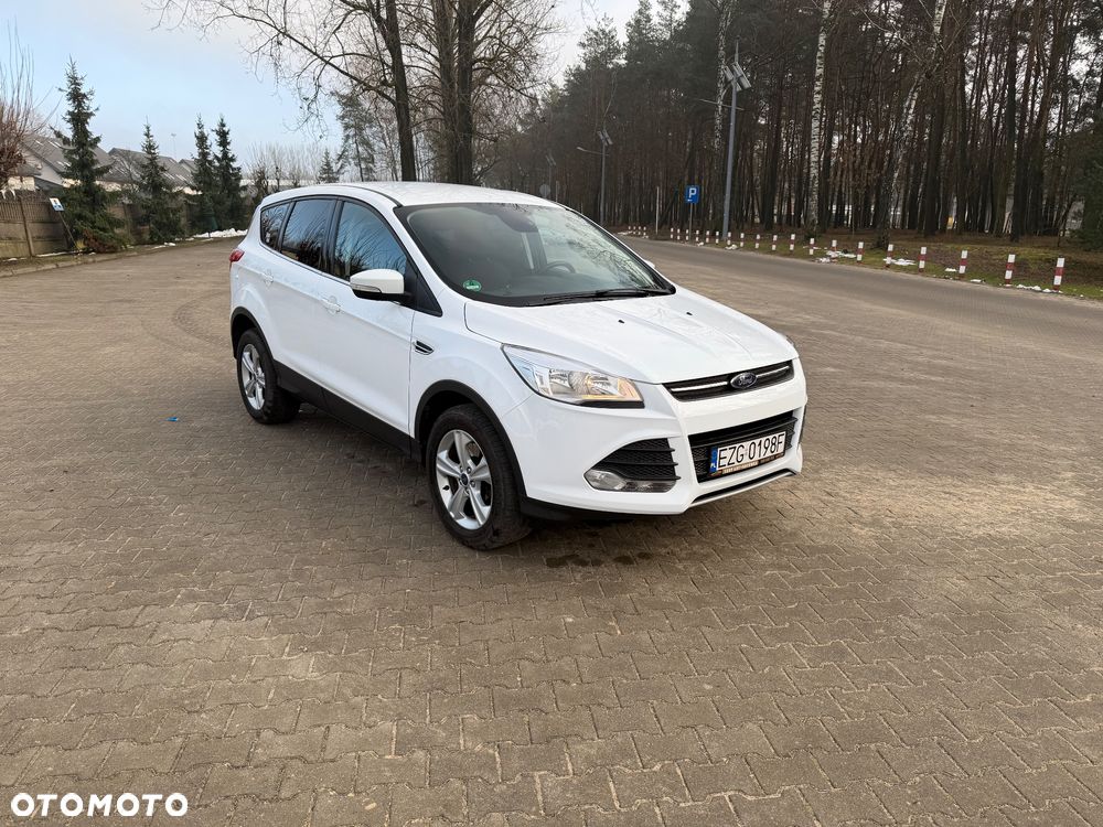 Ford Kuga 2.0 TDCi FWD Titanium - 3