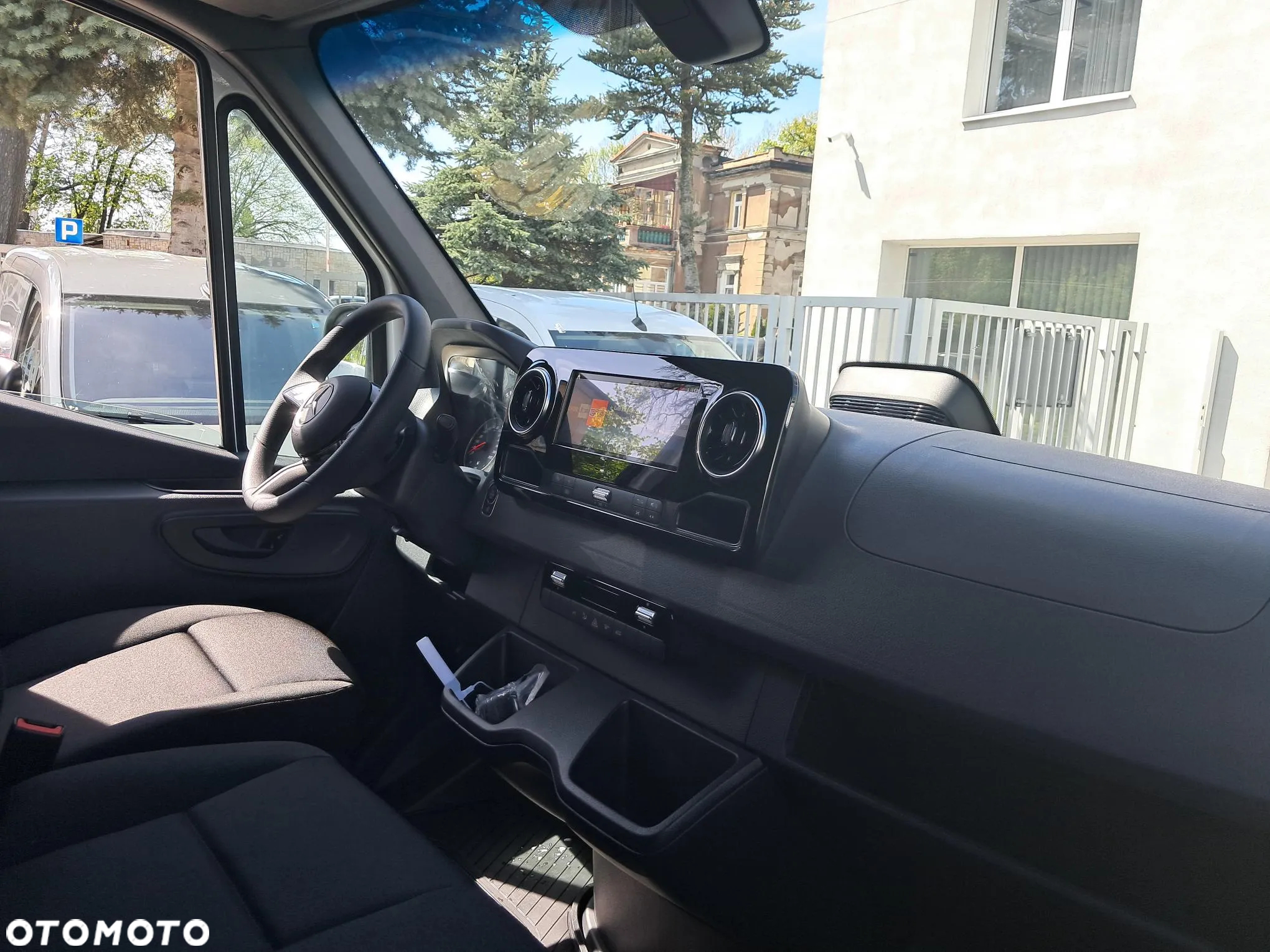 Mercedes-Benz Sprinter - 6