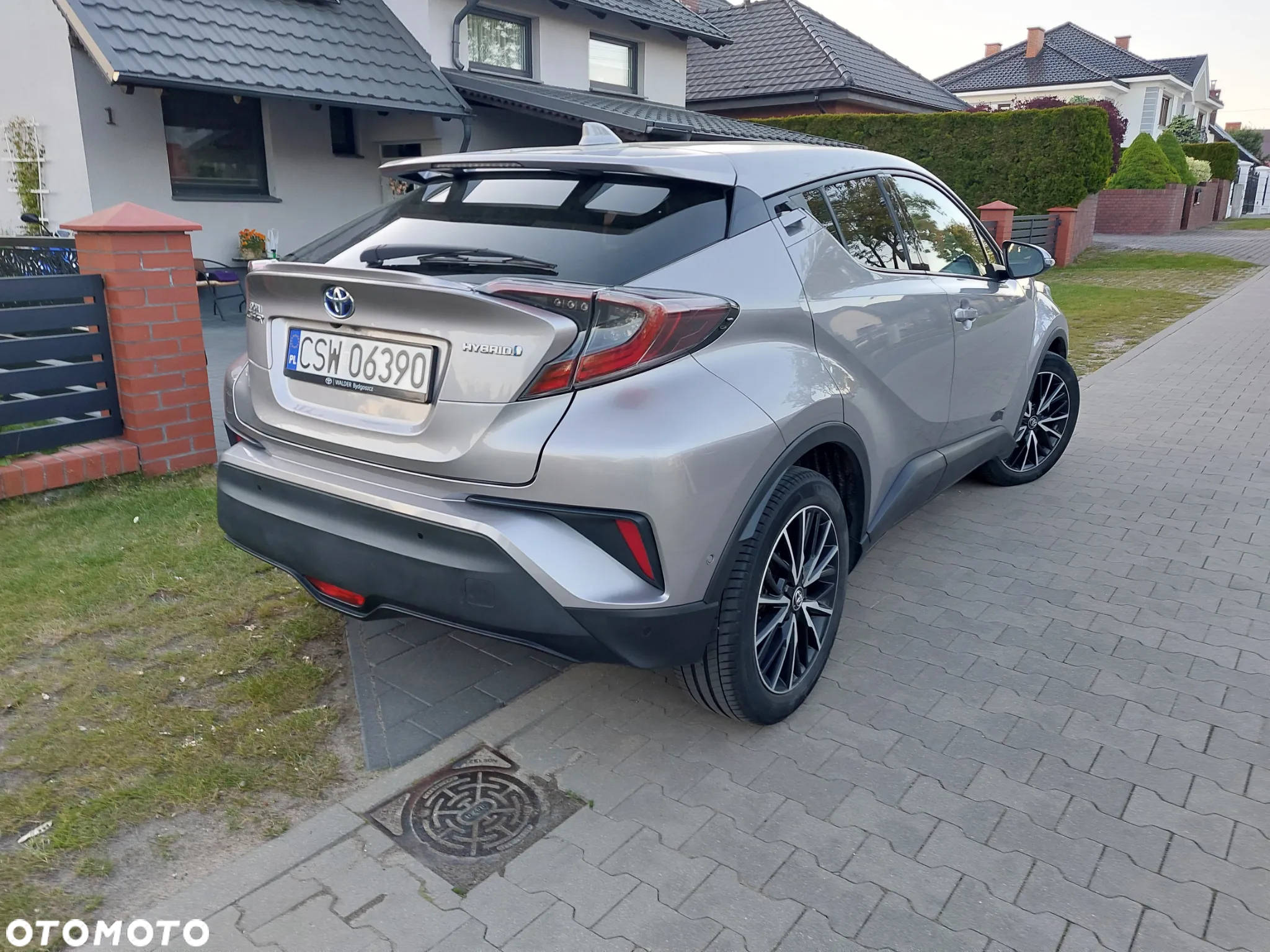 Toyota C-HR 1.8 Hybrid Prestige - 10