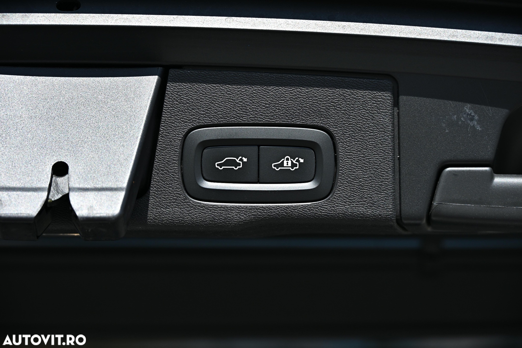 Volvo XC 60 D4 AWD Geartronic Inscription - 31