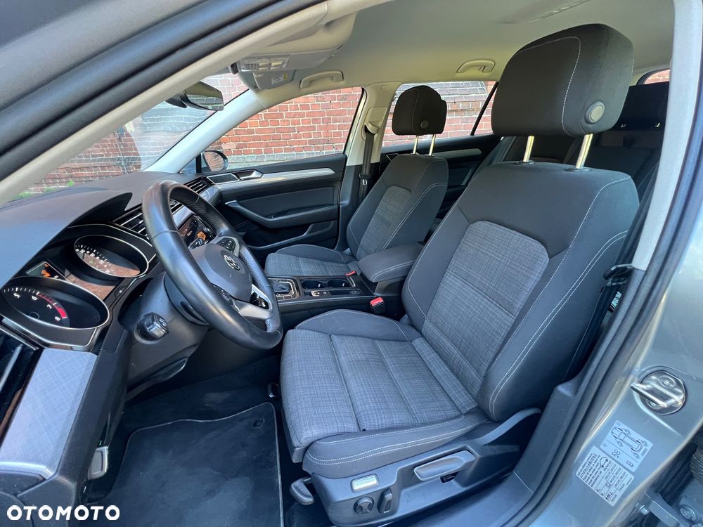 Volkswagen Passat 1.5 TSI OPF DSG - 9